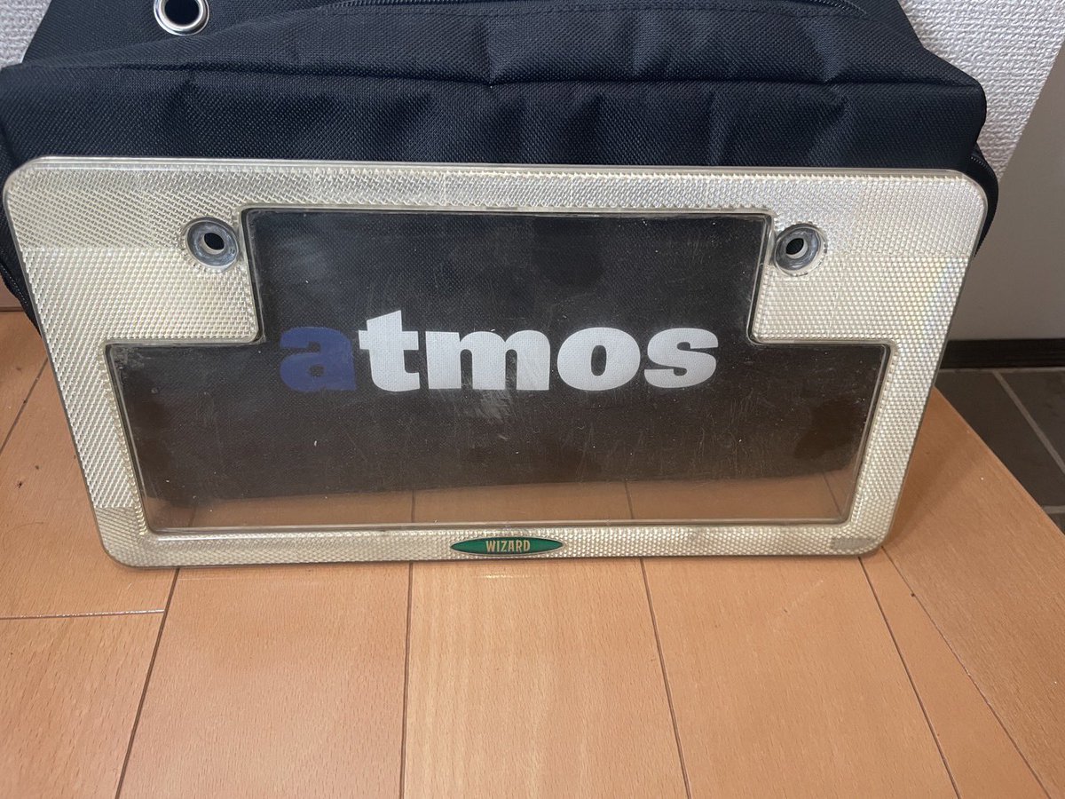 eightturtles801's tweet photo. 売り!!当時ものウィザードフロント用1枚、なんちゃってプリズムっぽいシート付!!金額はDMにて👌 https://t.co/2IUibnq4oJ