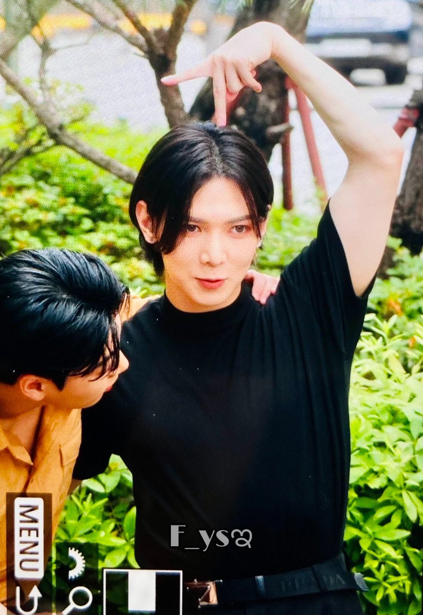 for_YS0615's tweet photo. 230529 pre

불명 녹화 파이팅 ❤️

#여상 #에이티즈 #YEOSANG #ATEEZ https://t.co/HALKYnRSrN