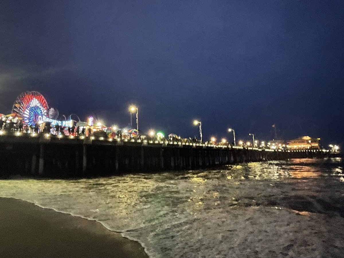 BilyanaLilly's tweet photo. My last night run before Estonia. I truly look forward to socialising with many of you at #CyCon23! https://t.co/3rgLz2a2Ov