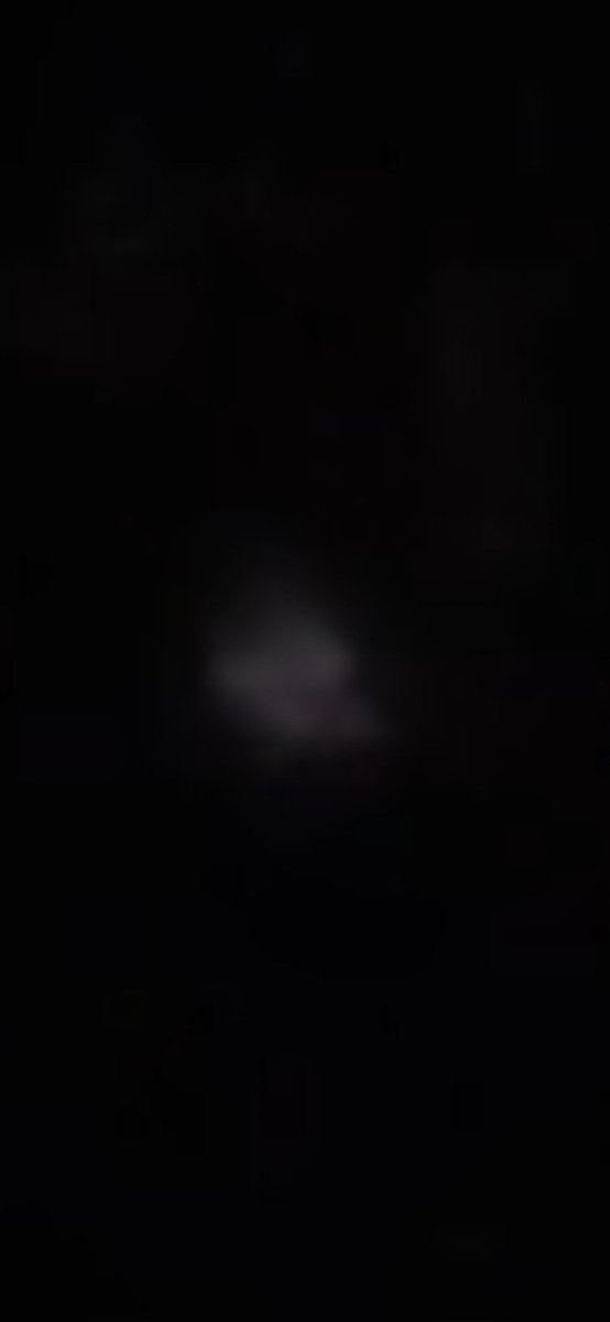 JiulioConsiglio's tweet image. Tonight&apos;s merkabah:
On the last slide, I noticed two other manifestations around the merkabah. I have come to understand that there is a lot more going on to what the naked eye can see during these experiences. 
#merkabah #unidentifiedflyingobject #uap #ufo