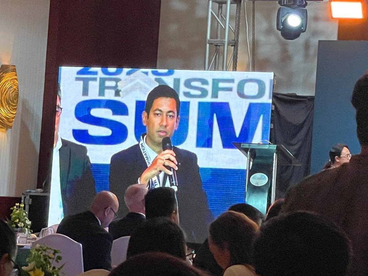 realamitkale's tweet image. Speaking in the panel discussion - Breakthrough in digital transformation at #CebuTransformationSummit. We also had @wipro transformation booth set up to demonstrate our #SmartOps capabilities thru the VR video for the visiting delegates. #transformations #digitalinnovation #pex