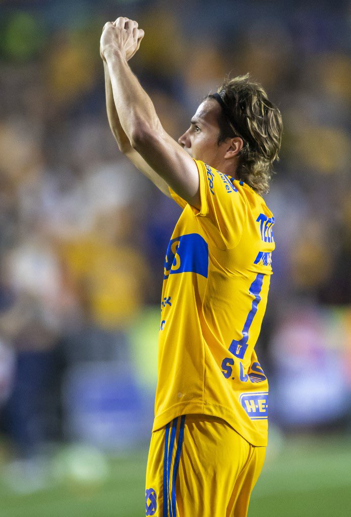 ESTA FUE TU LIGUILLA <a href="/Cordovar97/">Sebastián Córdova</a> , TODA TUYA