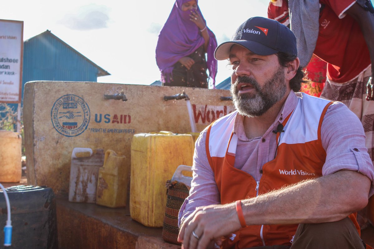 The impact of #drought &amp; conflict demands collective effort. Witnessed World Vision’s solar pump initiative, fueling water tower that serves 6,000 families with support from <a href="/USAIDSavesLives/">USAID's Bureau for Humanitarian Assistance</a>. Layering on <a href="/UNHCRSom/">UNHCR Somalia</a> investment to build durable solutions for communities in need.