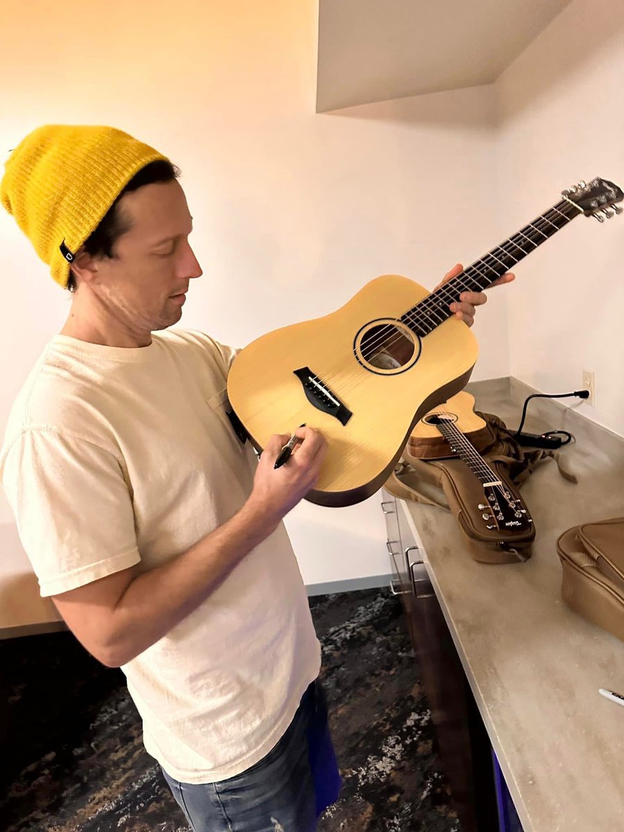 Up for grabs - a Jason Mraz autographed Taylor Guitar which includes an autographed soft case. Our SDMA online auction runs thru 5/31. 100% of the $ goes to the San Diego Music Foundation's Guitars for Schools. go.charityauctionstoday.com/bid/1919 Shipping out of SD County not included.