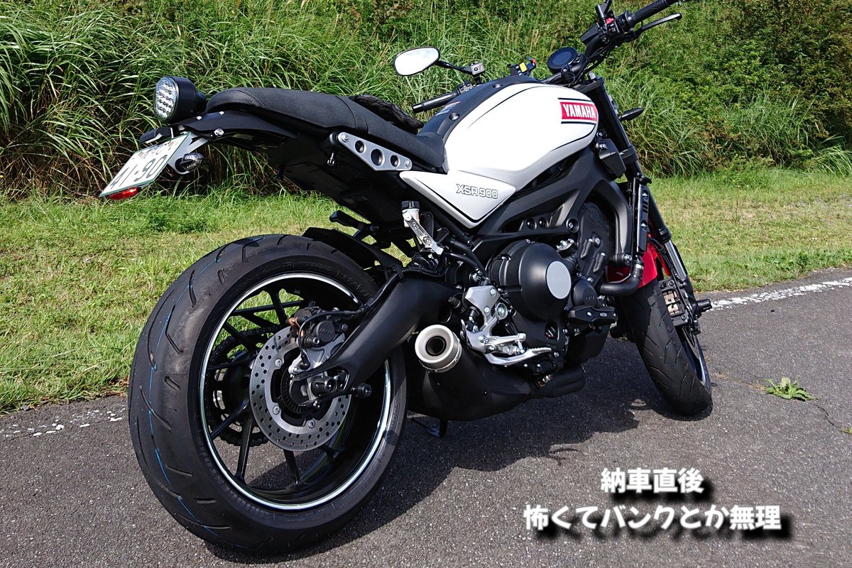 hacci34348795's tweet photo. #バイク乗りとして軽く自己紹介

2019🔰XSR900購入。ヘタすぎてレインボー埼玉に通う

2020🔰うっかりサーキット。ヘタすぎた

2022🔰ミニバイク練習。ヘタすぎたけど急成長開始

2023🔰うっかりテイストオブツクバ。ヘタすぎた

いつも最底辺からのスタートだけど50歳からでも上達できてバイク楽しい https://t.co/OBhpS1z4SS