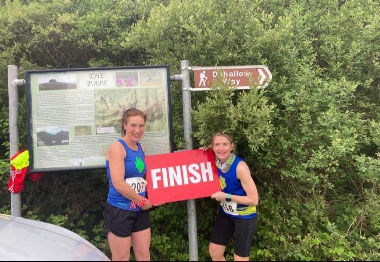 MtHillaryAC's tweet photo. Our mountain regulars were spotted out yesterday at the #IMRA race in The Paps Mountains.
Lovely day for it. โ๏ธโฐ๏ธ
Well done Caroline, Sam and Tricia๐๐
#IMRAMunster
#TrailRunningLife https://t.co/JY1AJoAIld