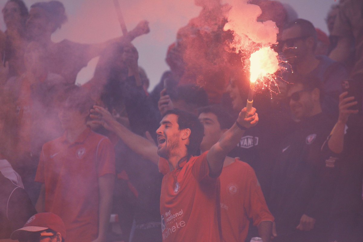 WaihekeUnited's tweet image. The best fans in NZ… 

Thank you La Banda for your support for our club!