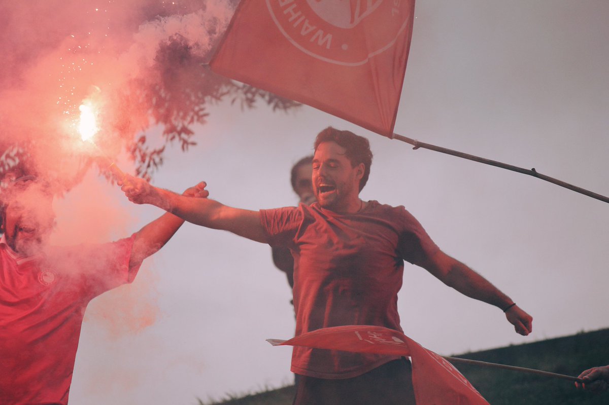 WaihekeUnited's tweet image. The best fans in NZ… 

Thank you La Banda for your support for our club!