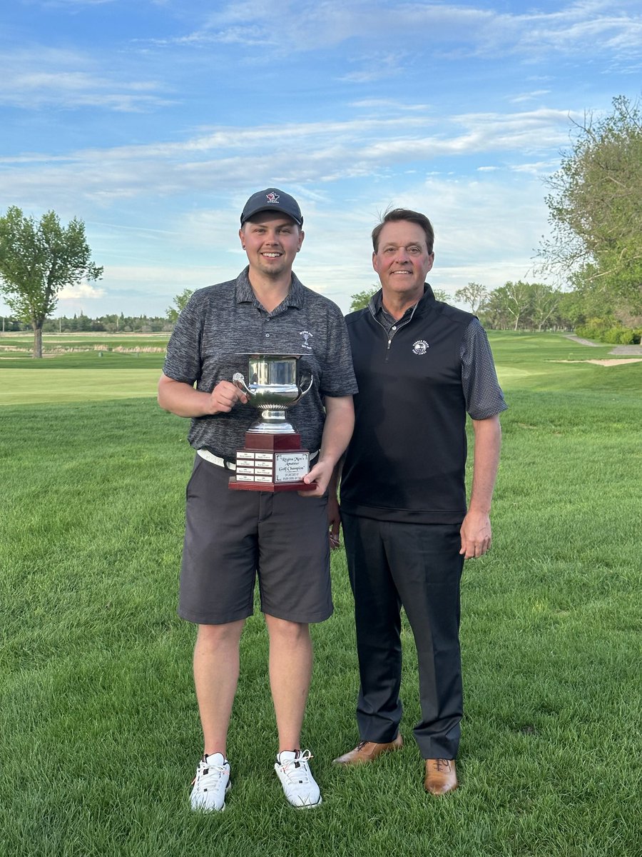 YQRCityAm's tweet photo. Great shooting this weekend @mitchmatichuk! Thank u to everyone that joined us @RoyalReginaGC &amp; @The_Wascana

Thank u to our sponsorship team! Dr. Gilewich from the Regina Dental Group, @ken_rodgers from @TitleistCA &amp; Brian, Tyler &amp; Mitch from Zaba Financial. 👏👏 https://t.co/tdSBKMG7Gh