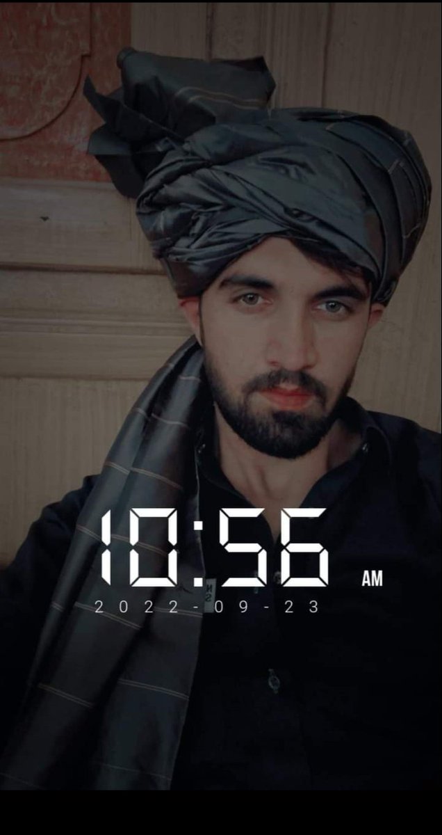 masoo25187's tweet photo. #shaheedumaraziznasar
زما غانټول زما ریدې مړ دي ...
زما ساده باده لالې مړ دي ... 
💔😭 https://t.co/3q4s7X6oFO