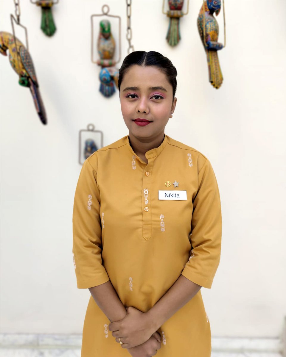 pilibhithouse's tweet photo. Our charming front office associate, Nikita Shaw, greets you with exemplary hospitality at #PilibhitHouse.
For reservations, call: +91 72170 25223
#IHCLSeleQtions #WhatsYourSeleQtion #ImAtSeleQtions #Haridwar #Uttarakhand https://t.co/SkZWfpmI89