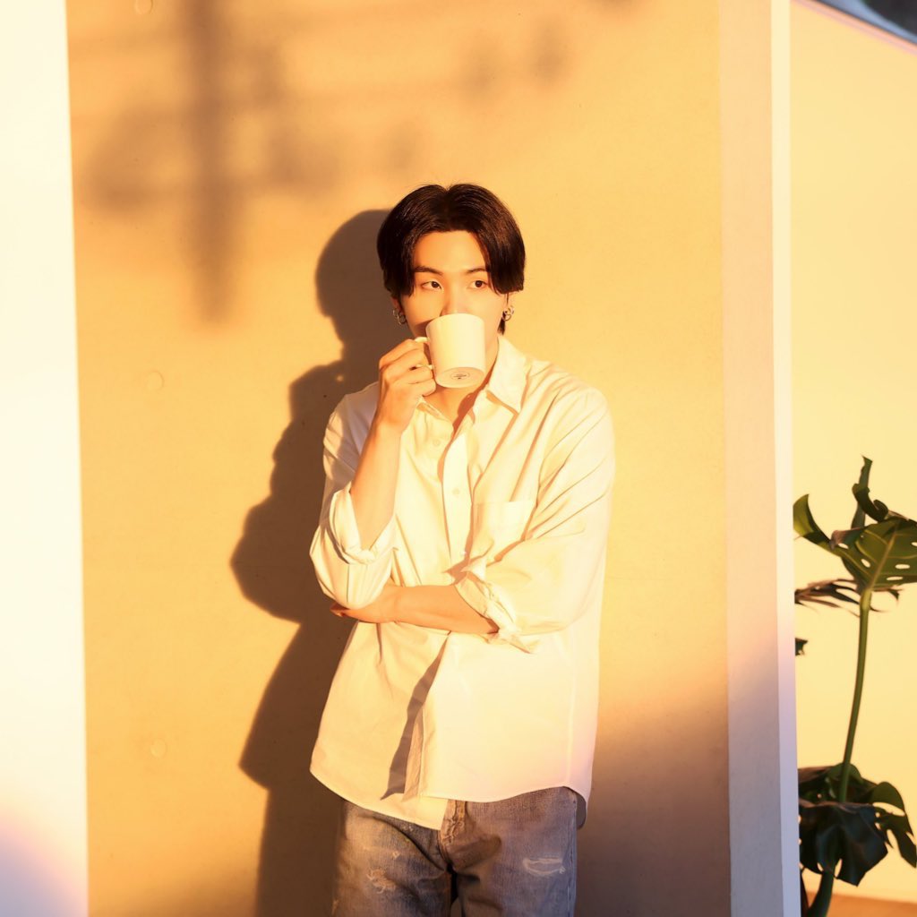 mygloff's tweet image. 𝐓𝐞𝐭𝐚𝐧𝐠𝐠𝐚 𝐓𝐚𝐩𝐢 𝐌𝐞𝐧𝐢𝐤𝐚𝐡?

siapa yang akan mengira, kalau ternyata jodohnya adalah mas2 duda yang tinggal disebelah rumahnya?  

ㅡ

min yoongi lokal au

©mygloff