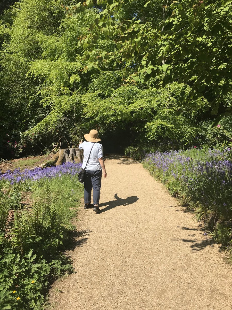 SuperSian89's tweet photo. Remembering what would have been Mum’s birthday today ❤️🌸🌺🌼 https://t.co/GmHPc4eFmP