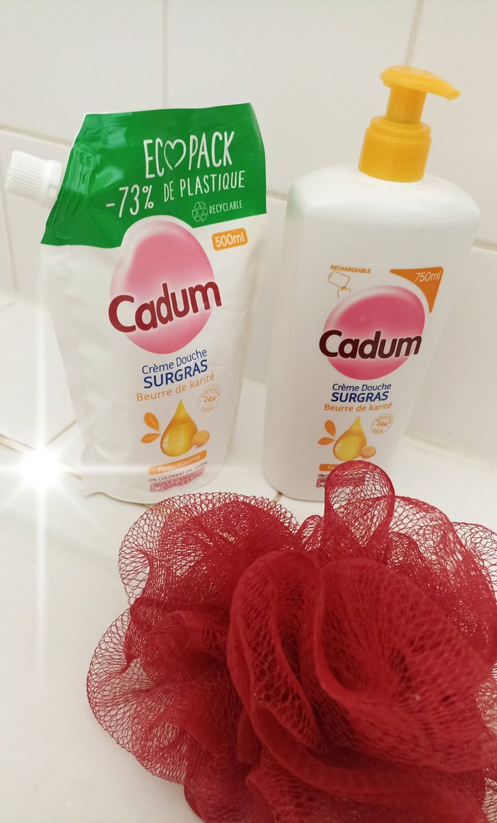 Lemaitr24090908's tweet photo. https://t.co/Rs3GEgWDDq
#cadum #cremededouchesurgras #ecorecharge #peaudouce #recyclable #huiledamandedouce #beurrekarite @cadum &@sampleo 🫧🪽😇✨🩷🥰 https://t.co/XWve9hB4Zs