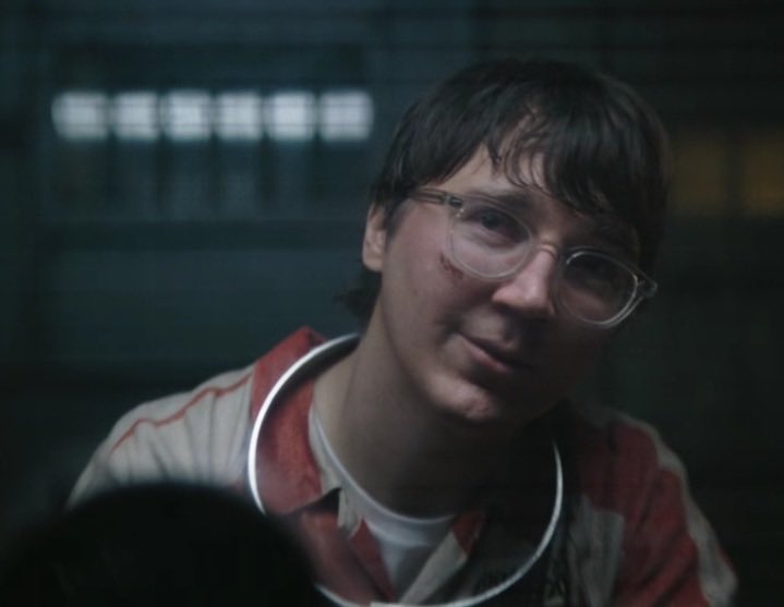 Snailsfall's tweet image. This man kisses other men!!