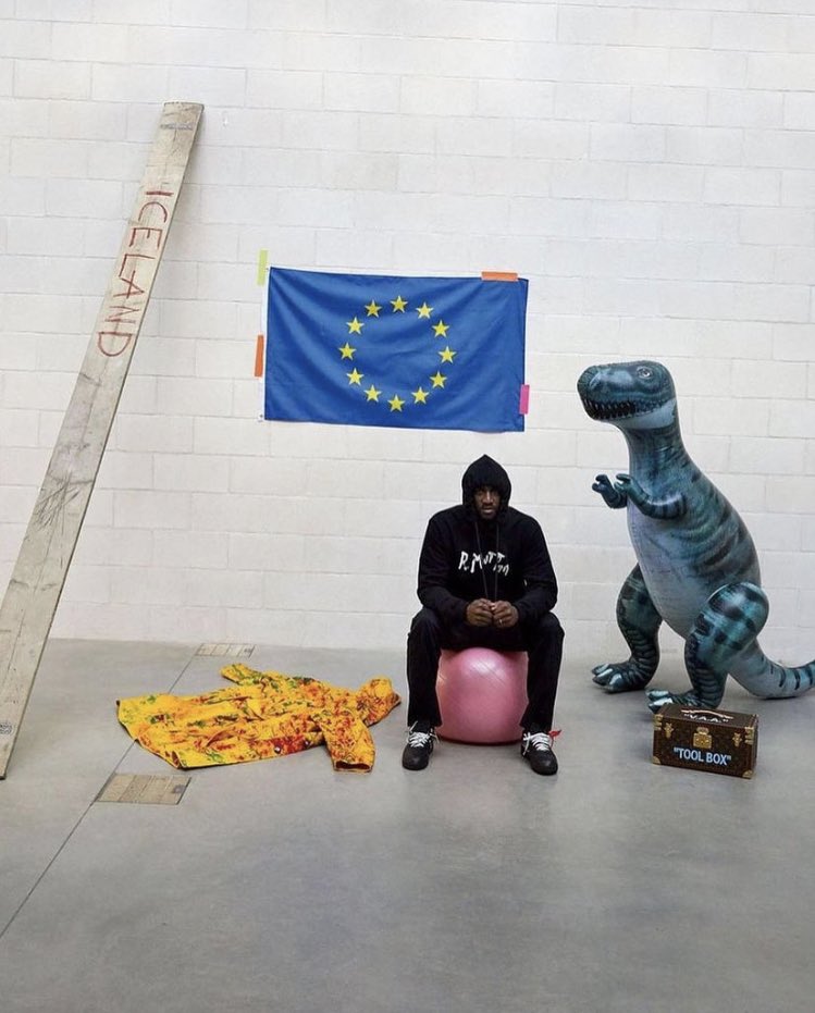 Shtreetwear's tweet photo. Virgil Abloh Photographed by Juergen Teller https://t.co/Tz9lEzgBtR