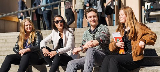 📰 Nytt nyhetsbrev från Skolinspektionen ute! Ur innehållet:
-Resultatet från Skolenkäten har kommit
-Lärare och elever har olika bild av studiero
-Sfi-elever får sällan öva på att prata svenska på distans
bit.ly/3qele2Y 
Skriv upp dig här: bit.ly/43yfjnB