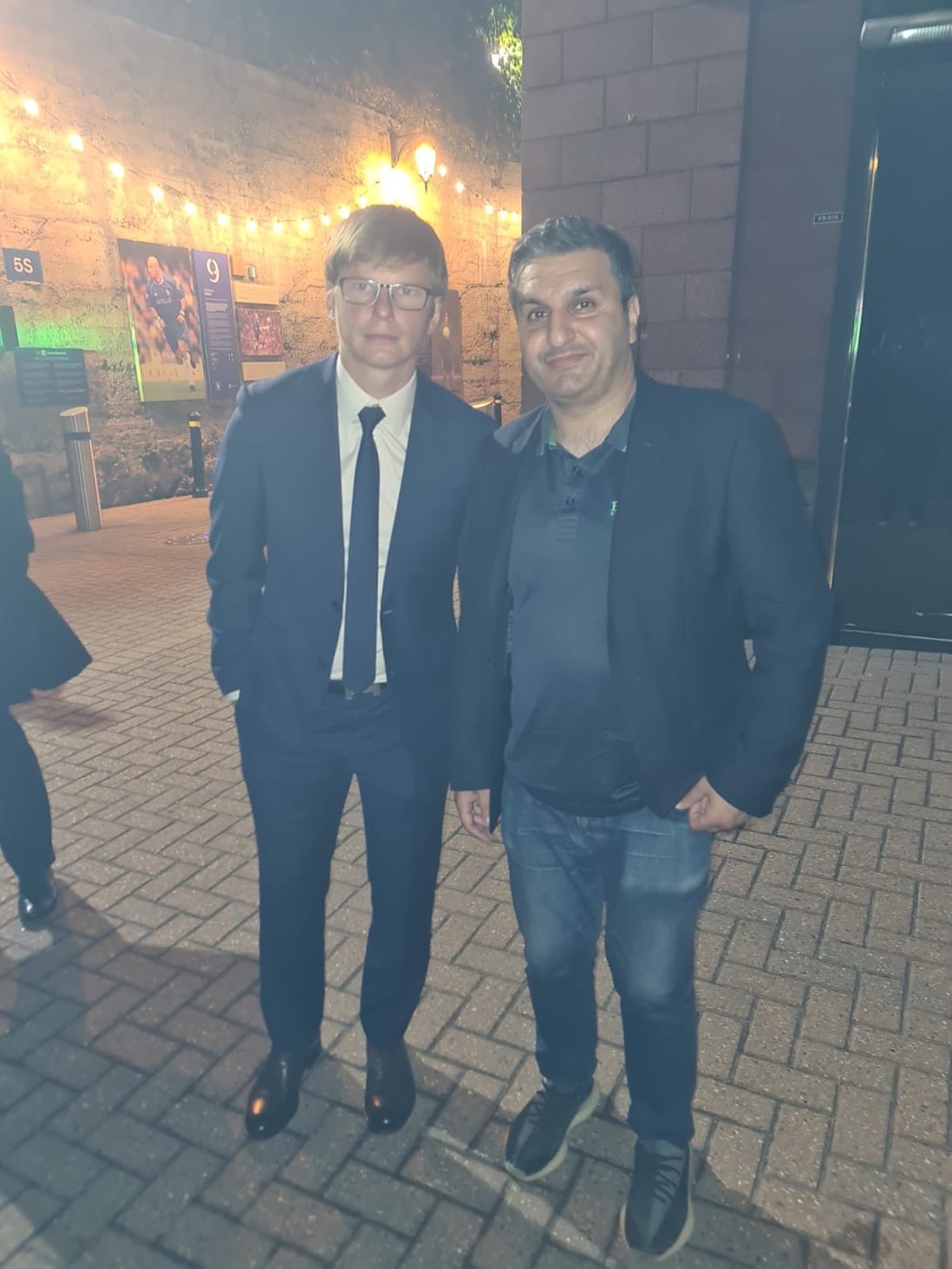 I also wanted to wish former Arsenal player Andrey Arshavin a very happy birthday today. 