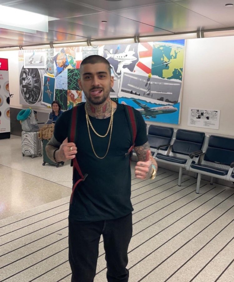 zaynscriptedx's tweet photo. Okay we’re blessed I’m so happy❤️ https://t.co/8ninWhwlrx