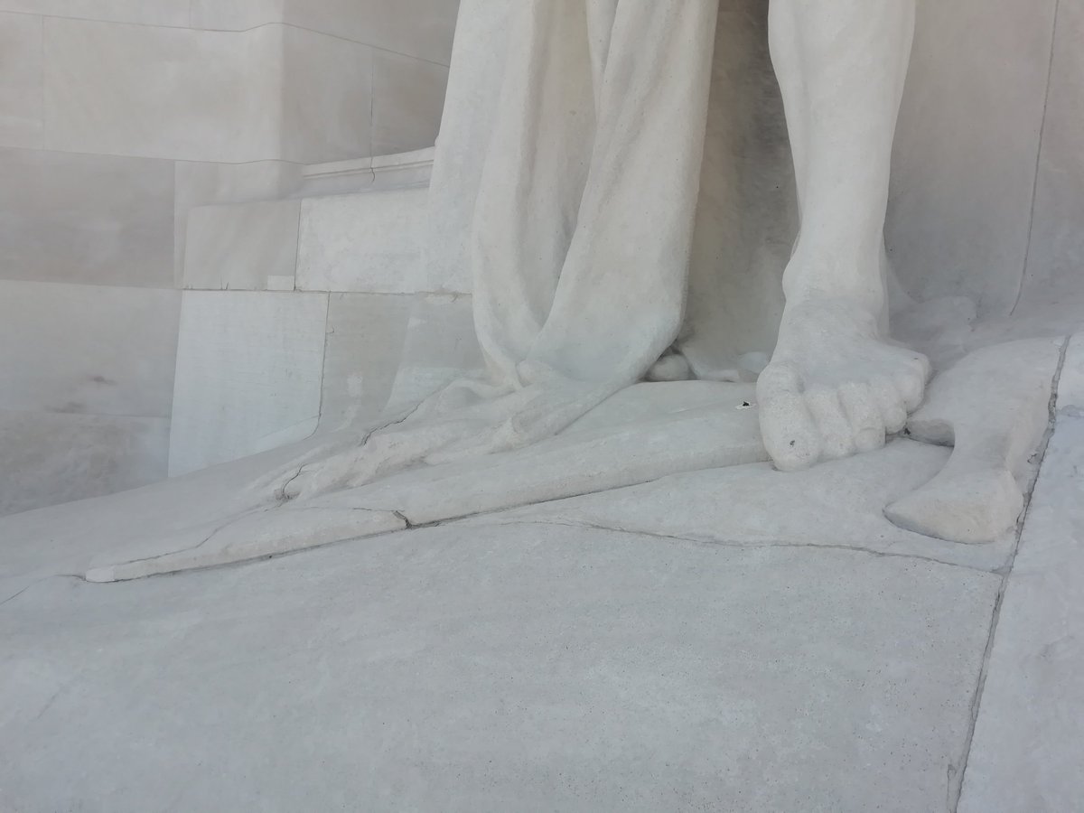 Tranby_History's tweet photo. Vimy Ridge Memorial in honour of the four Canadian Regiments who fought bitterly here in April 1917. Look for the symbolic "Breaking of the Sword". @Tranby_school #inspiringsubjectpassion https://t.co/uDeGKeQ3rY