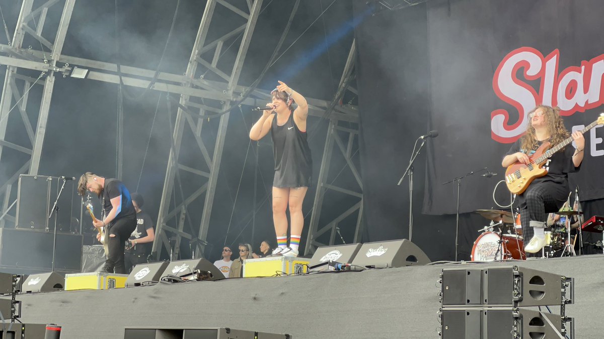 mark_frazer33's tweet photo. Can’t think of a better opening act than @MillieManders at @SlamDunkMusic  (though I can’t wait to see them getting a higher billing) https://t.co/bXM73p08ai