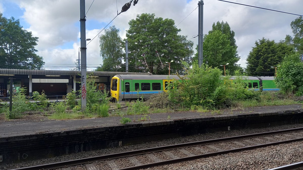 323221 spotted at KNN working towards Redditch (if I remember correctly)