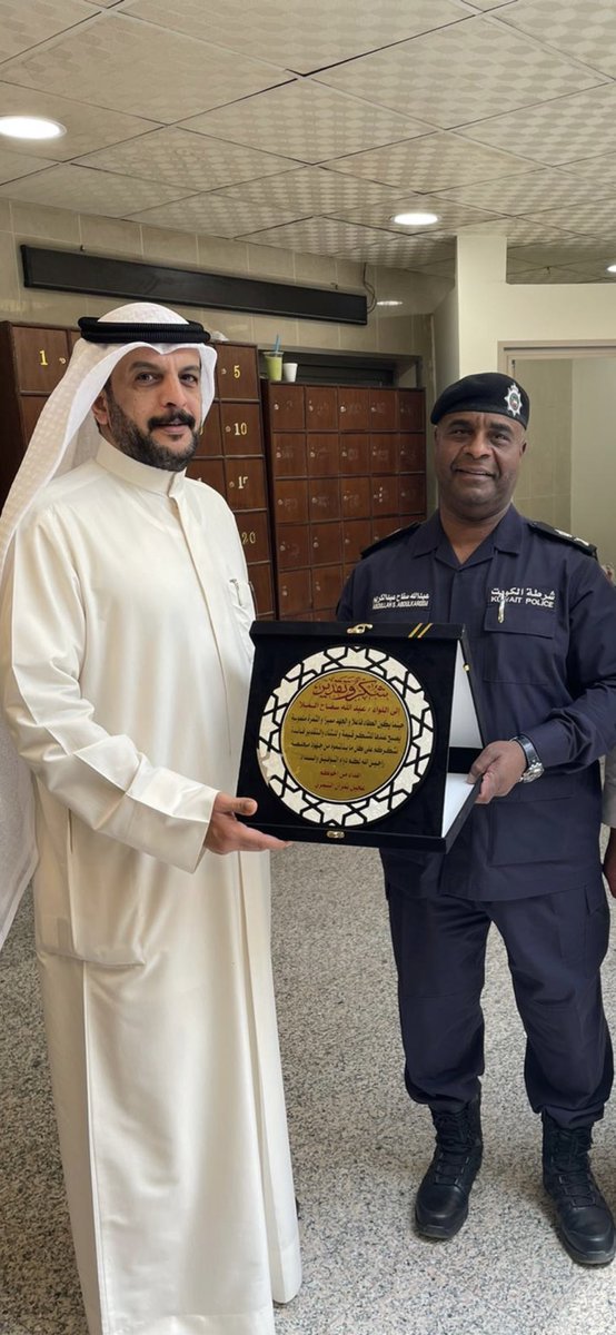 اتقدم بجزيل الشكر والعرفان لاخوي الغالي/ الوكيل المساعد للأمن الخاص والمؤسسات الاصلاحية اللواء عبدالله سفاح 
وذلك على جهوده المبذوله تجاهنا وعلى حفاوة استقباله لنا،  وسعة صدره، وهذا الامر ليس بغريب عليه فكان الاخ القريب لنا، وكلمات الشكر والثناء تقف اجلالا وتكرما لك.🌹🌹🌹🌹