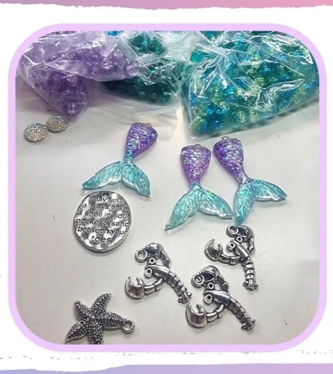 Today, I'm planning on making another New jewellery collection....
can you guess the theme of this one?? ♡♡♡
#craftyjuju
#craftyjujudesigns #newjewellery
#newjewelry
#mermaid #mermaidjewelry #etsyukshop #supportsmallbusiness #derbyshirebusiness #chesterfieldbusiness