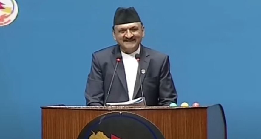 ne67269093's tweet photo. गाँजाको कुरा गर्दा
हासे अर्थमन्त्री 😁😁 https://t.co/ye8kyb9dtB
