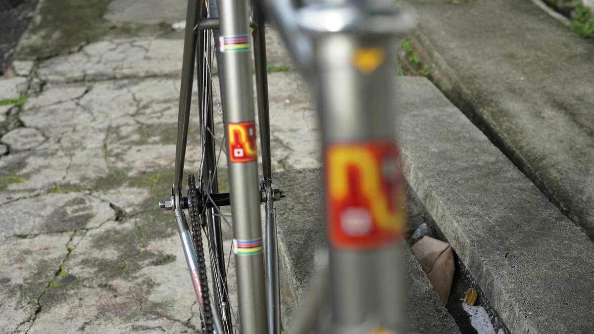 deetoh's tweet image. Sadly have to let it go.. WTS #Frameset only! #Nagasawa gunmetal in 52 size. No dent. Mint condition. Price by PM :) #fnfjb