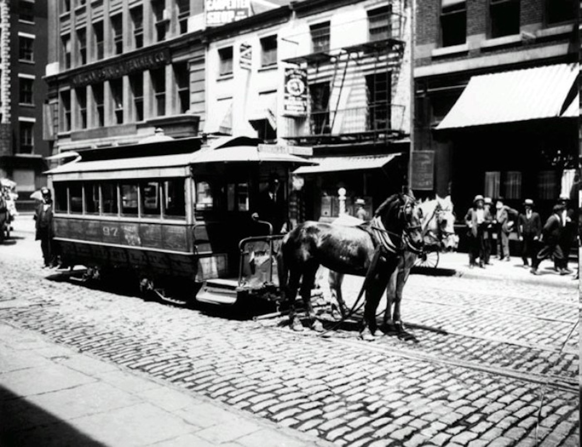OxfordEARS's tweet photo. WEDNESDAY at OxEARS, we're joined by @R_J_Bell for a talk entitled 'Get Out: Streetcars and the Gendered Politics of Segregation in 1850s New York.' See you at 4pm on Wednesday 31st May at @RAIOxford for some fascinating history. https://t.co/TzPoqPDTYS