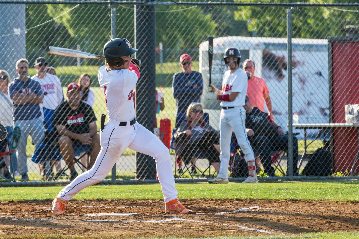 TimGregory58's tweet photo. @HeritageBSB  Photos from the District Tournament game vs. Tusky are at https://t.co/EJI5tUHOk7 

@HHSPrideSports https://t.co/XnLfDulrOI