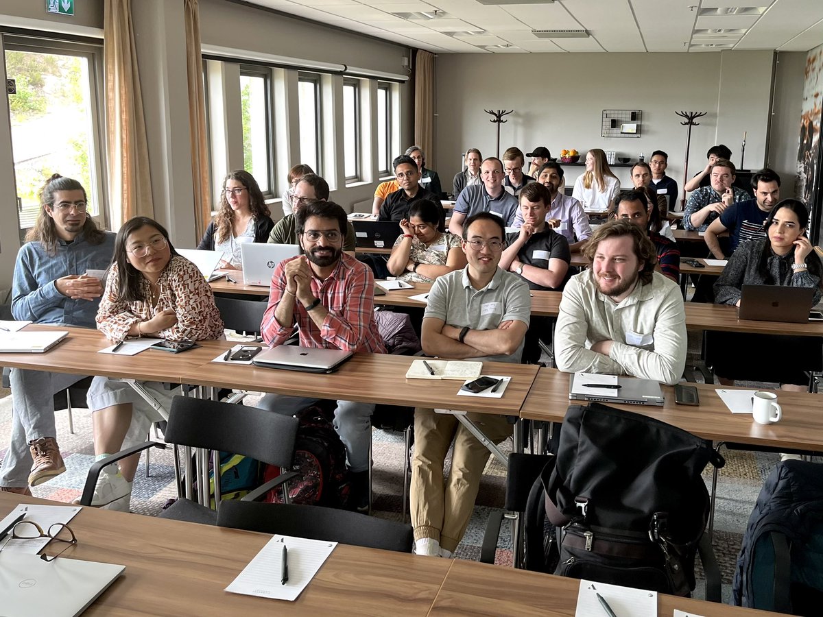 What a great group! #graphene #2Dmaterials #graduatenetwork