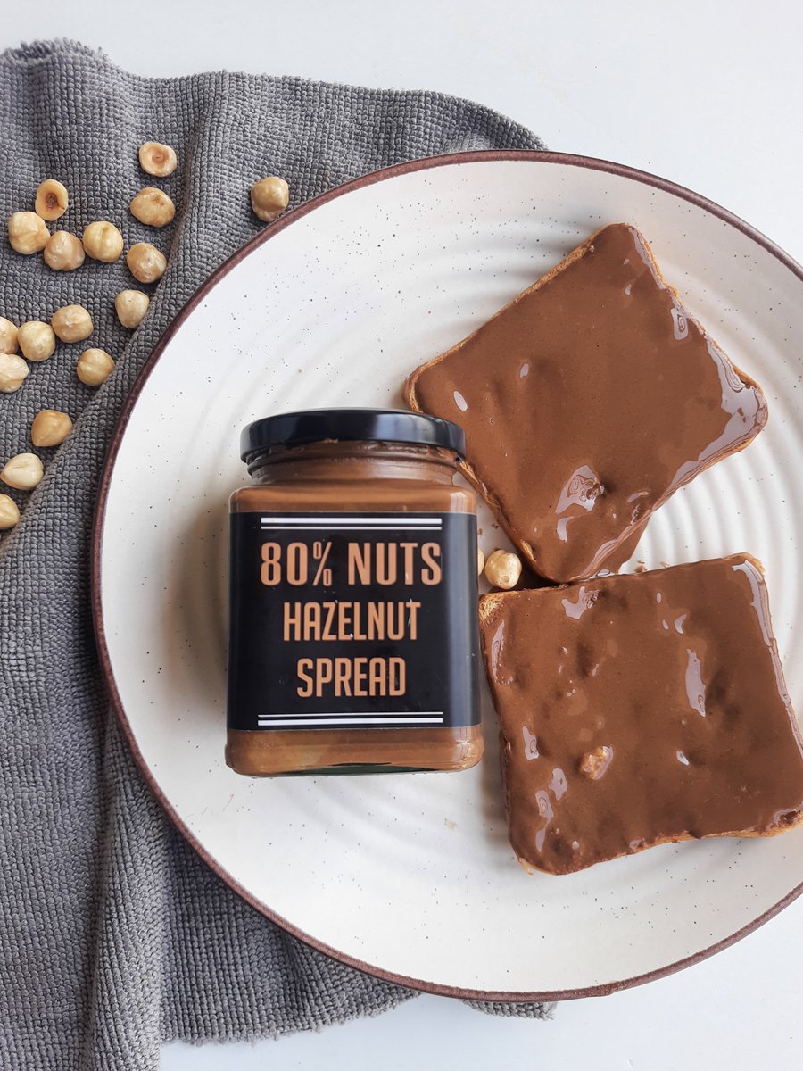 My taste buds are going nuts.

#veganhazelnutspread
#veganspread #chocolate #veganchocolate #vegan