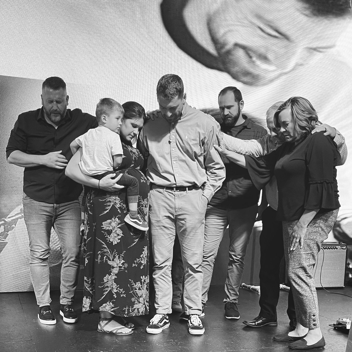 JacksonLeeYates's tweet photo. @communitychurch.life has been good soil for my family and me to grow and root ourselves in a faith community. I am proudly stepping into the calling of Worship Pastor and will continue to create environments for people to encounter the Lord through Worship. 🙏🏻 https://t.co/xwC89q0jsd