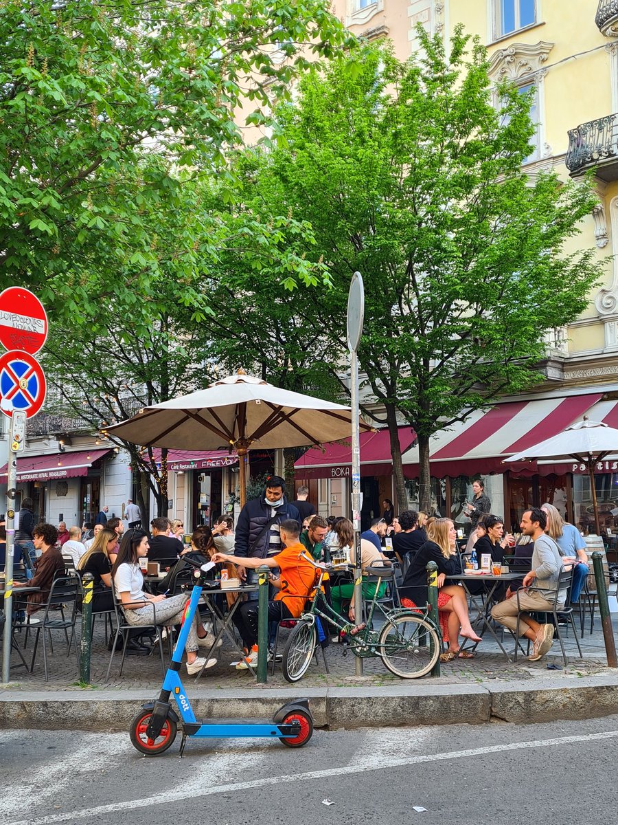 turinepi's tweet photo. Happy #memorialday from #turin amici, this week #tarotforecast π #3ofwands = π¦π¦π¦ as Italy will have a long week-end too π https://t.co/0WPD6Q9kyT #walkingtours #tastings #conciergeservices #cookingclassss #italianclasses #torino #yogapilates #travelwithus https://t.co/RwCN71EHx8