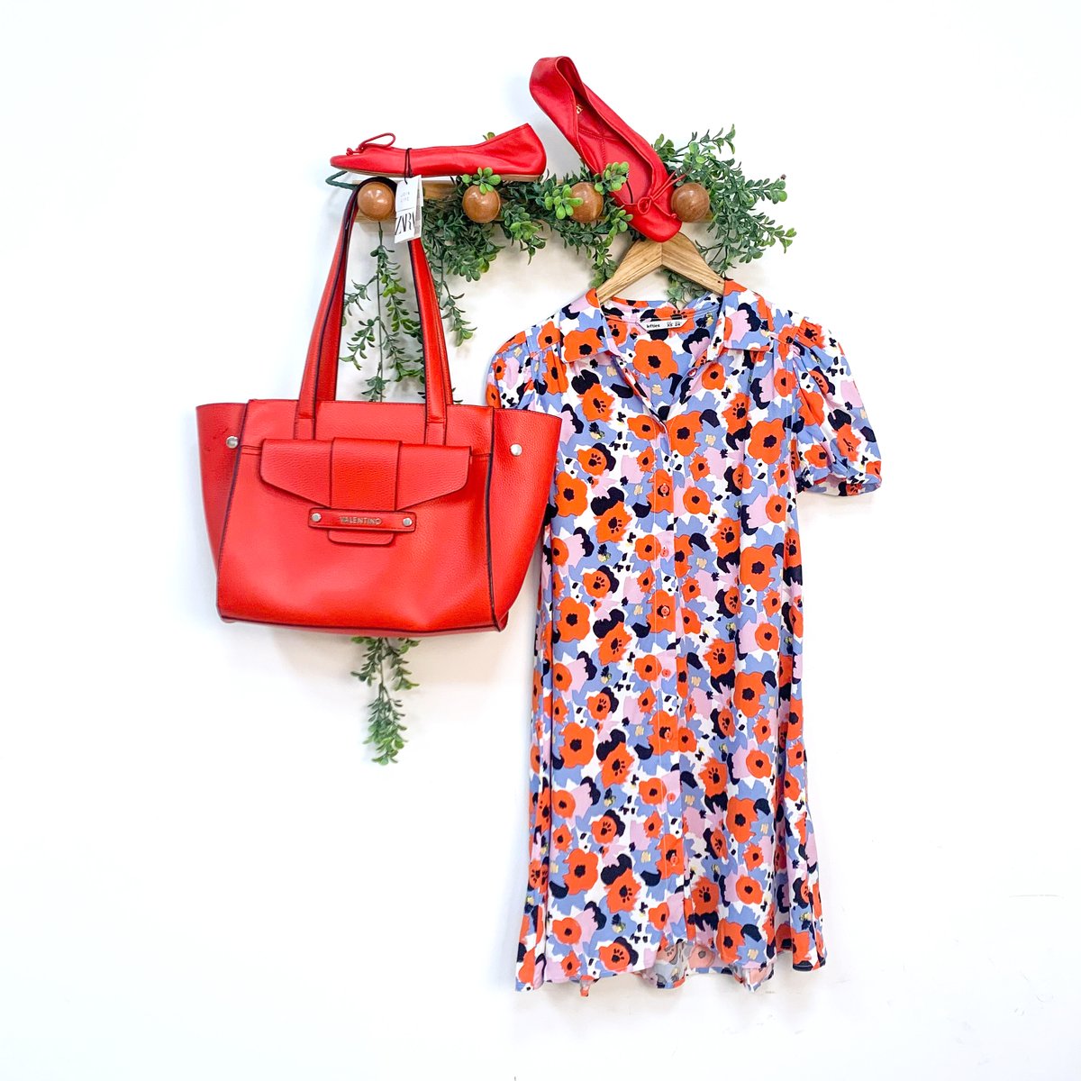 Micolet_fr's tweet photo. LOOK DU JOUR ❤
Micolet sort les couleurs vives pour l'été avec ce look
du jour très coloré ! Découvrez toutes nos pièces d'été
tendances, comme neuves et à petit prix dès
maintenant sur https://t.co/q6wzu4JvBL
#micolet_fr https://t.co/9Z70EZL5xo