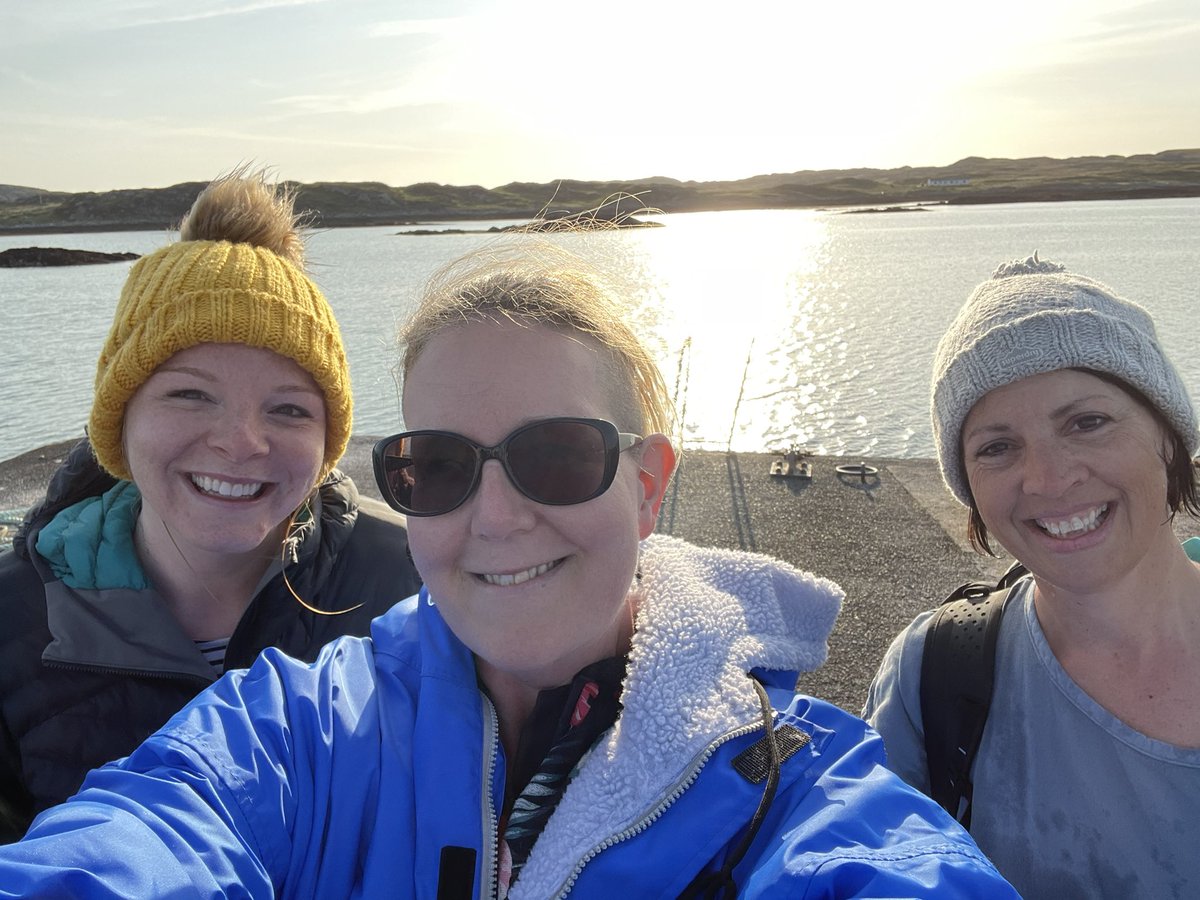 Day 29 of #dipadayinmay This morning I dipped with Norma from <a href="/ImmerseHebrides/">Immerse Hebrides</a>. Was brilliant to meet you Norma, you must come back!