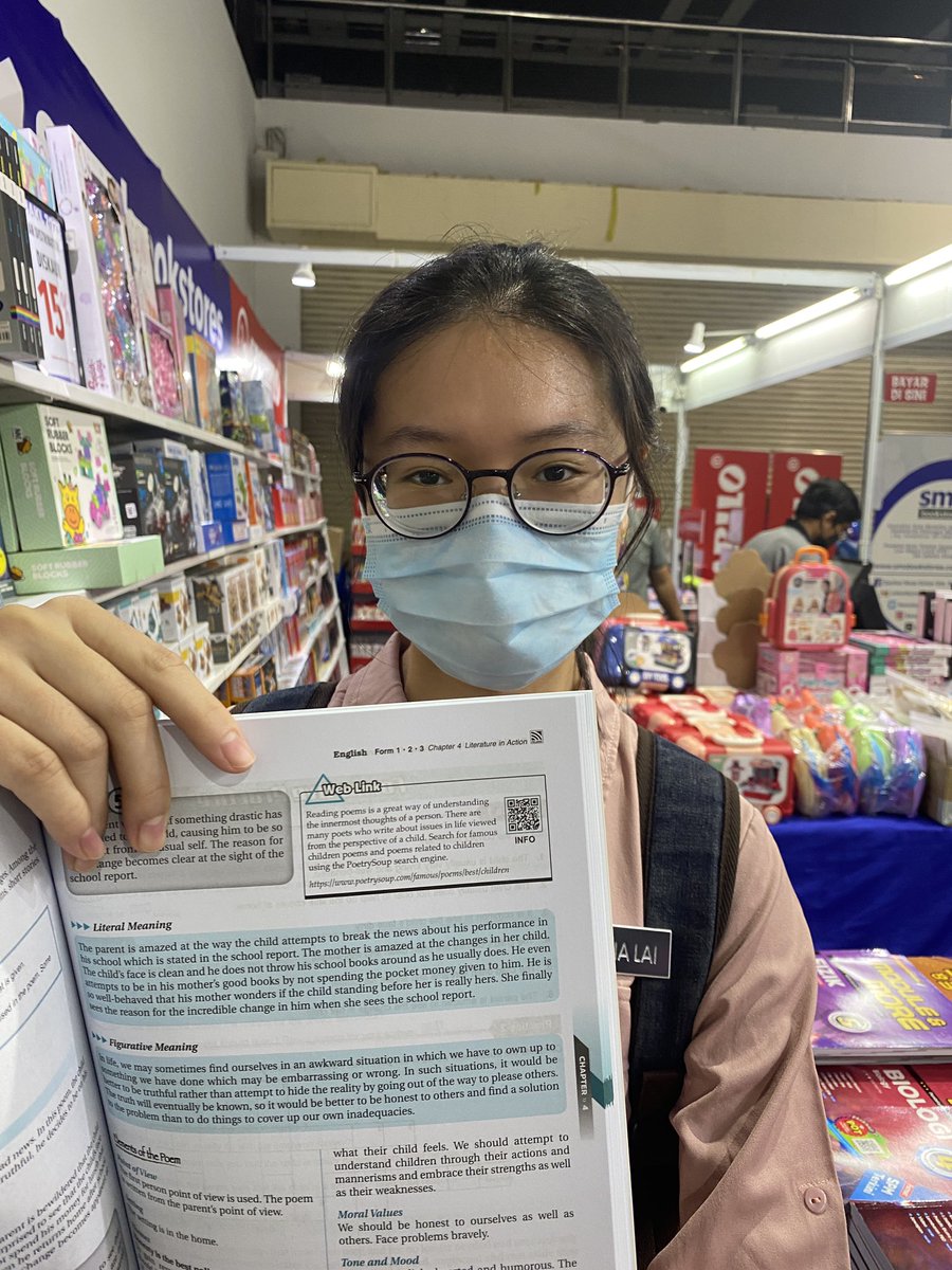 virginialai1567's tweet photo. P1-Penggunaan projektor
P2-Penggunaan VR
P3-QR code disediakan dalam buku dapat berkait dengan C5 kerana menyampaikan maklumat dengan kreatif
P4-Siaran langsung dijalankan bagi mempromosikan buku dapat berkait dengan C4
#LEEKAIWANG #KPPB #IPGKIK #GOGLOBAL https://t.co/SFabrZTADw