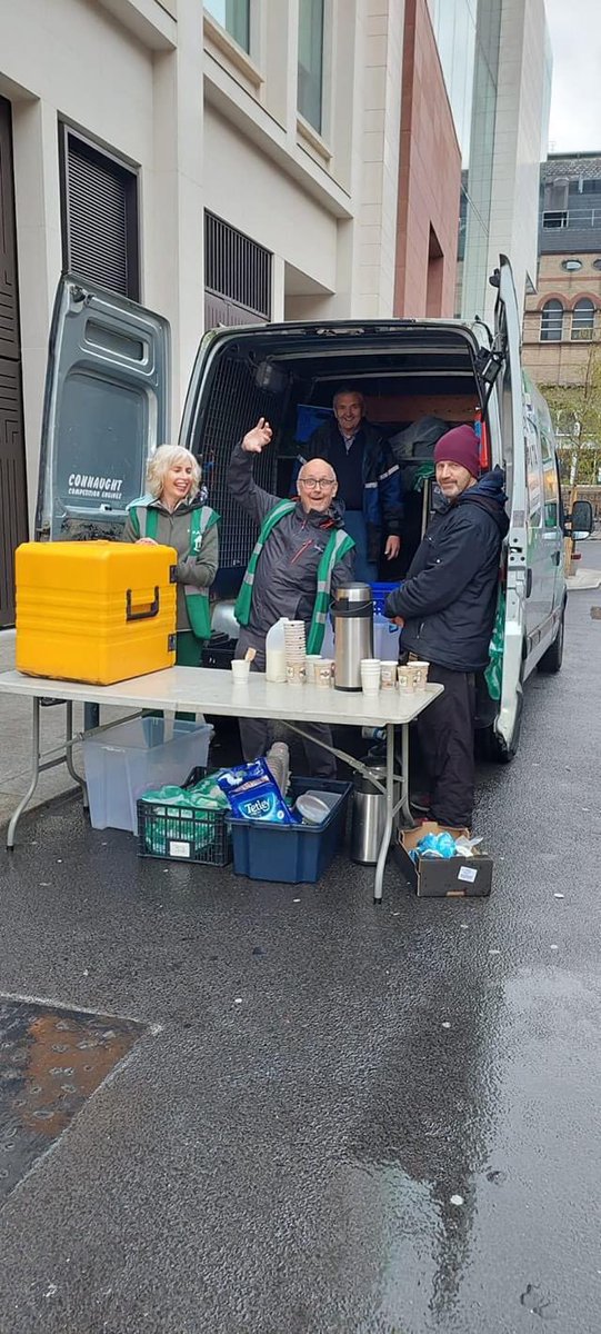 CianMacG's tweet photo. Portlaoise Action to Homelessness are badly in need of a new van so that we can continue to go up to Dublin every week to hand out food, clothes and other items to those in need. Any donation at all would be greatly appreciated. Even a retweet goes a long way! Donation link below https://t.co/N3e1va7fiU