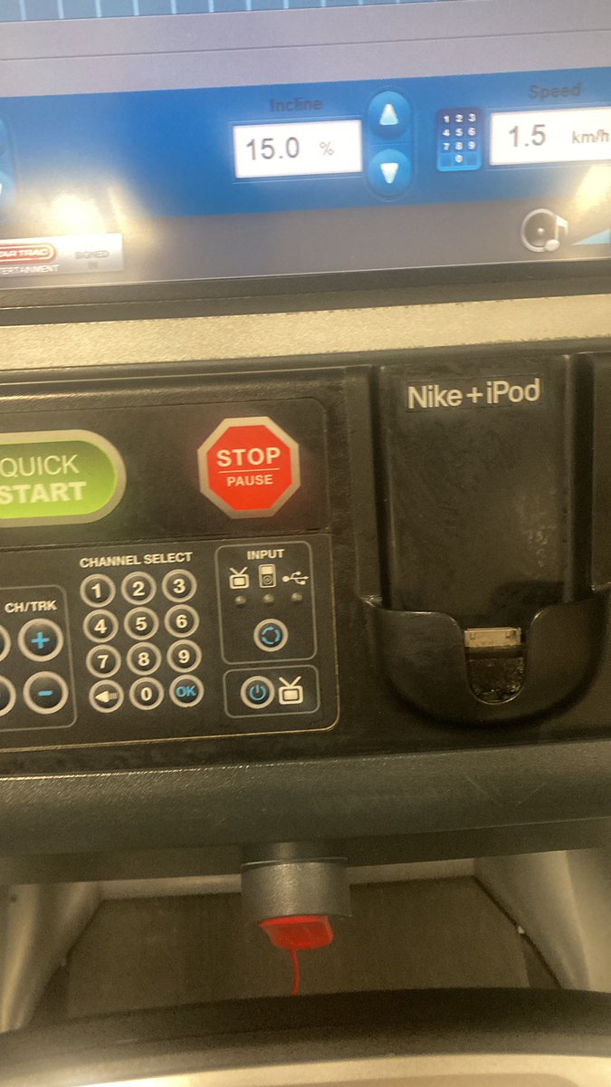 Linzie Hunter tweet media