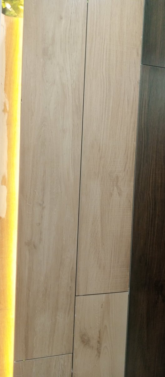 ElasticInterior's tweet image. Wooden plank tiles design for floor and wall #interiordesign #woodentiles #elasticinterior