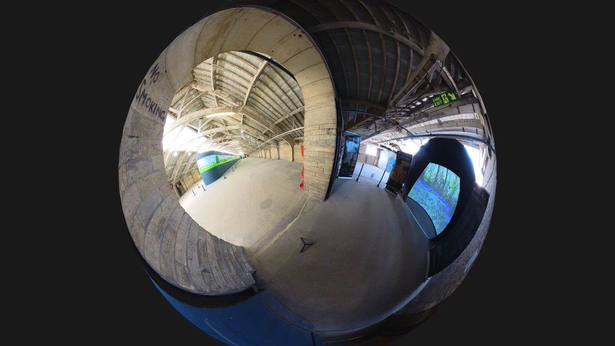 Visualising Heritage tweet media