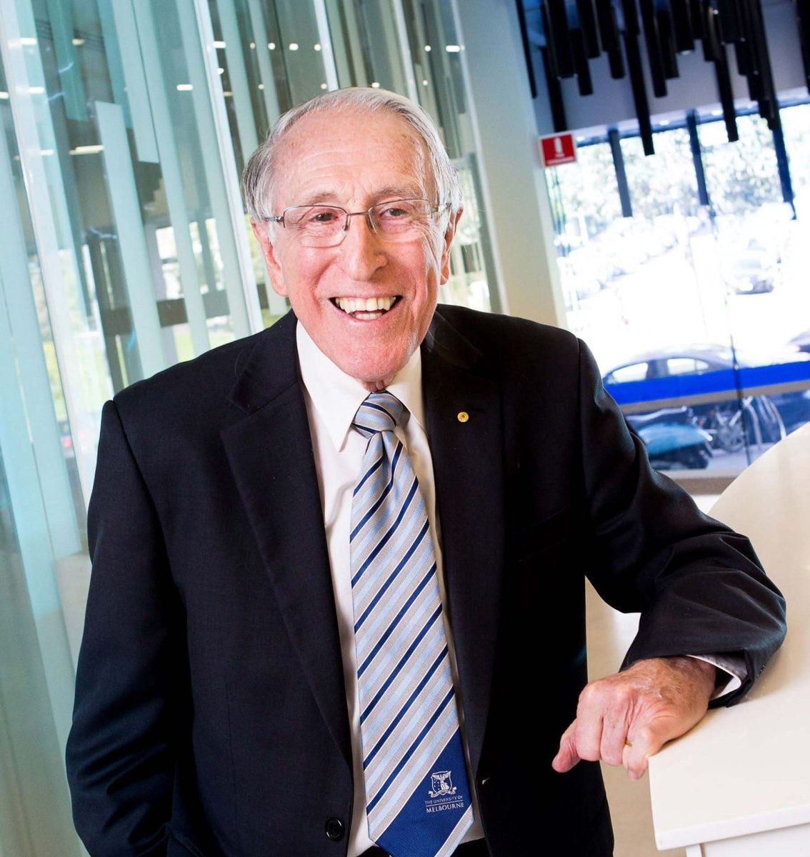 Professor Graeme Clark, inventor of the multi-channel cochlear implant, has been honoured with a prestigious global award for his lifelong dedication to helping people hear. Read the article here bit.ly/43ojcMc #HearNowAndAlways #CochlearImplant