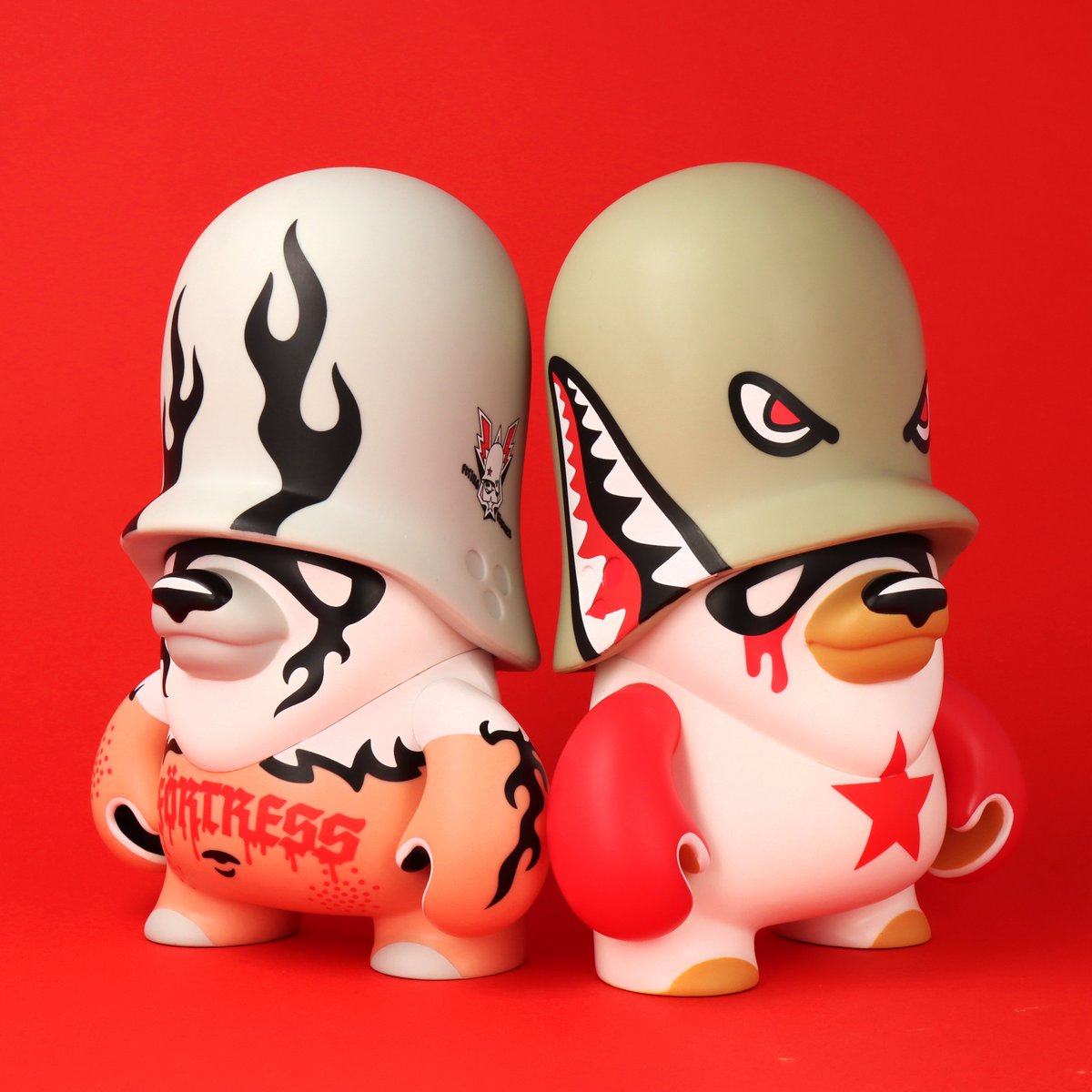TeddyTroops's tweet photo. "SHAVED" & "SHARK"
new TEDDY TROOPER vinyl toys by @FlyingFortress_ out now and available over at https://t.co/QDaJ7BAn1U :
https://t.co/mhHq4arj3X
https://t.co/1HvXF6l23F
#teddytroops #vinyltoys #urbanvinyl #arttoys #IRLnippes #artoyz #teddytrooper @artoyz https://t.co/fwi3LF3CZp
