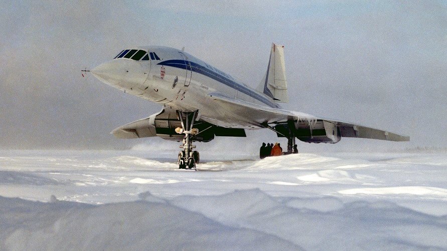 AviationMarlene's tweet photo. Concorde 02 F-WTSA at Fairbanks airport, Alaska, during 1974 for tests in extreme cold conditions.

© Musée du Concorde https://t.co/7WoJCIZEsh