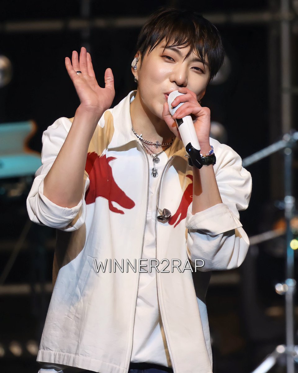 winner2rap's tweet photo. 230506 어썸 스테이지 HQ

Winner Awesome Stage In Busan 
@official_yoon_ 💙

#WINNER #위너 #YOON #승윤 #강승윤 #KANGSEUNGYOON 
#Winner2rap #HKIC #어썸스테이지 
#위너부산 #위너어썸 #어썸스테이지위너 #WINNER_AwesomeStage https://t.co/LoOVaSG2l7