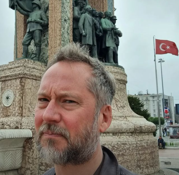 huettemann's tweet photo. 🇹🇷 🇪🇺 🇩🇪 die #Türkeiwahl ist eine Enttäuschung, aber Europas Politik weint 🐊💧 Krokodilstränen. Warum es dennoch weitergehen muss. Einige Gedanken aus #Istanbul 🧵⤵️ #TürkiyeEU #TurkeyEU #berndsistanbul https://t.co/PtsJa3pwEc