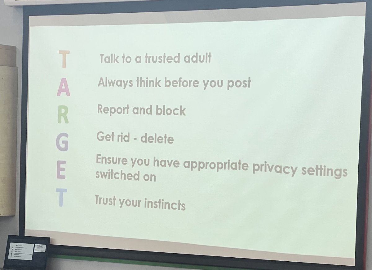 Hazel Leys Academy tweet media