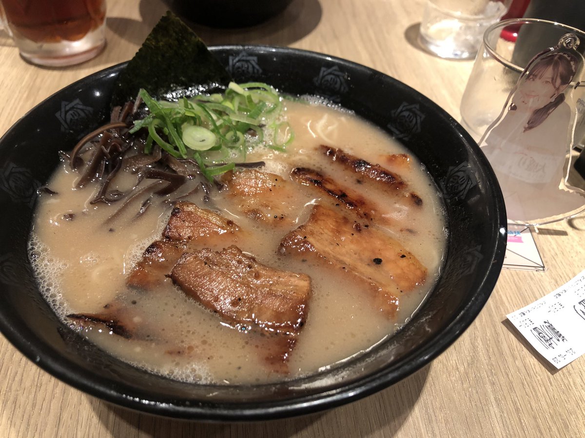 「なこ…最後のラーメンだよ……」|KPP先輩【命日まで23日】のイラスト